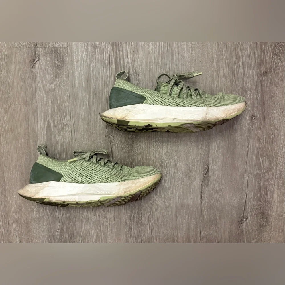 Women’s Size 9.5 Light Green Allbirds Tree Flyer TF‎ 9.92 Running Shoes